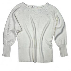 White 3/4 sleeve sweater with embellished detail #work #knit